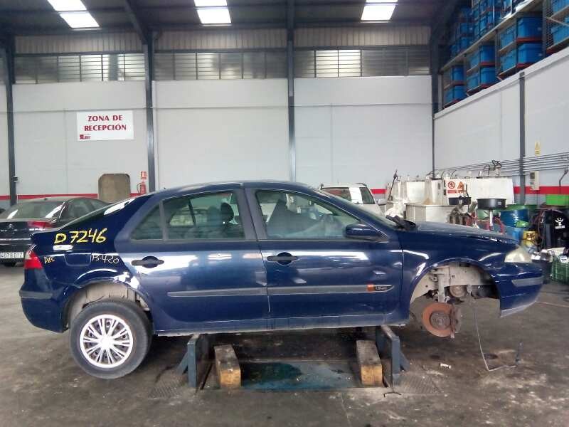 renault laguna ii (bg0) del año 2001