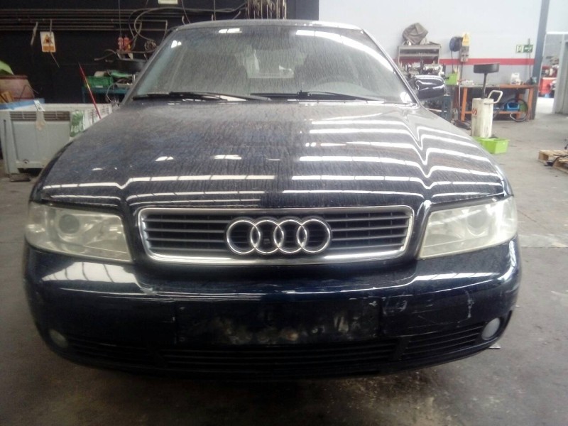 audi a4 berlina (b5) del año 2000