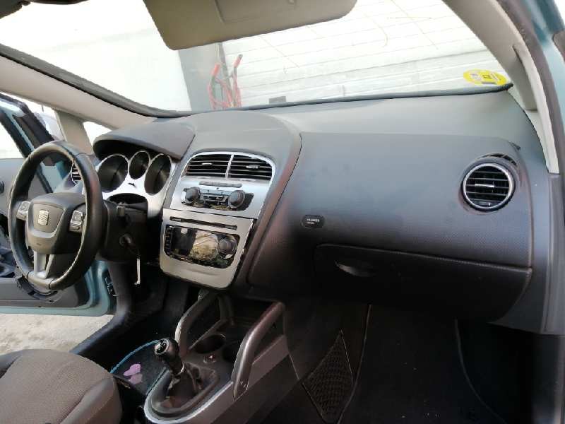 seat altea (5p1) del año 2010