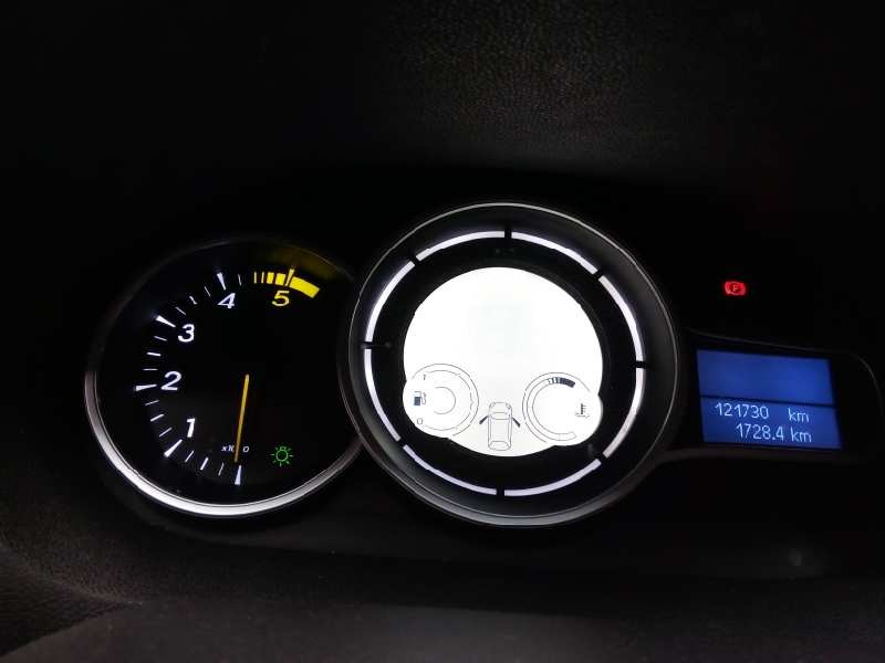renault megane iii berlina 5 p del año 2013