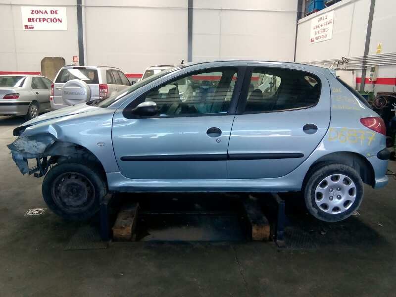 peugeot 206 berlina del año 2006