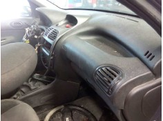 peugeot 206 berlina del año 2006 2