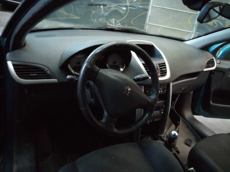peugeot 207 del año 2007