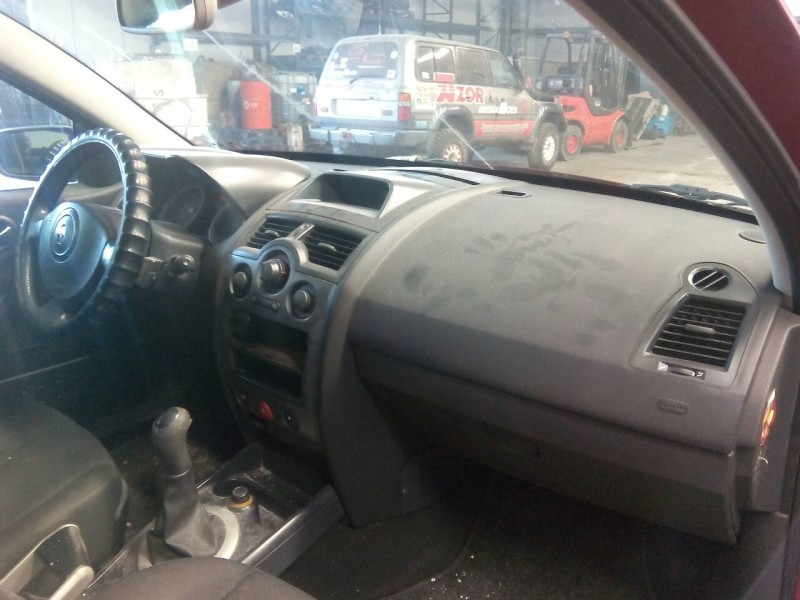 renault megane ii berlina 5p del año 2003