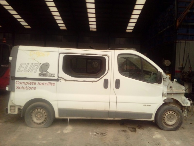 renault trafic combi (ab 4.01) del año 2001