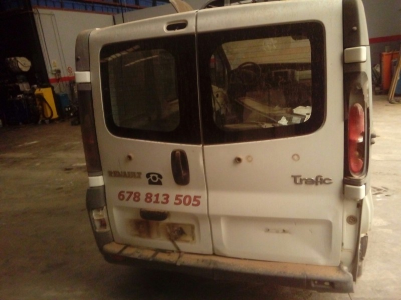 renault trafic combi (ab 4.01) del año 2001