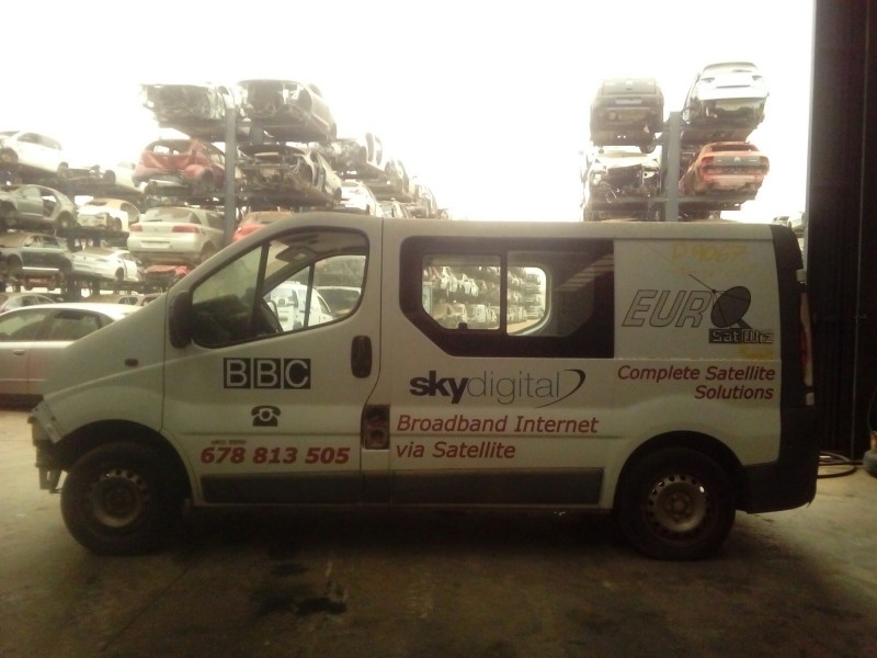 renault trafic combi (ab 4.01) del año 2001