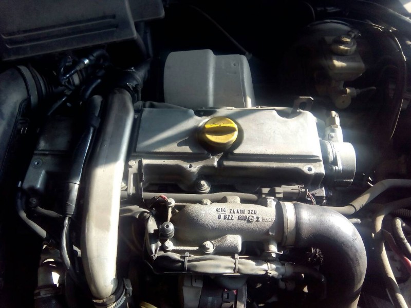 saab 9-3 berlina del año 2001
