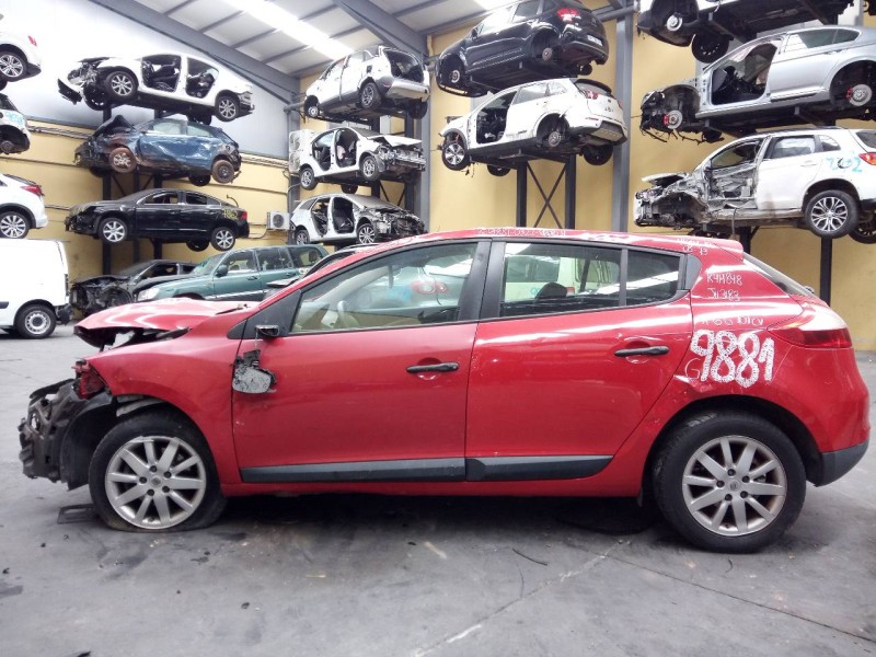 renault megane iii berlina 5 p del año 2008