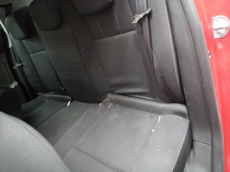 renault megane iii berlina 5 p del año 2008