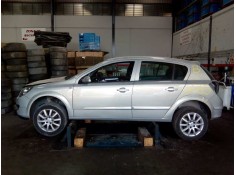 opel astra h berlina del año 2006