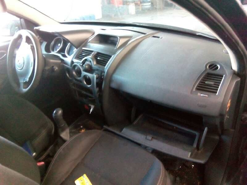 renault megane ii berlina 5p del año 2005