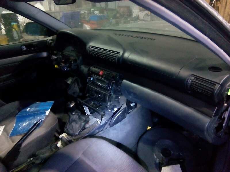 audi a4 berlina (b5) del año 1994