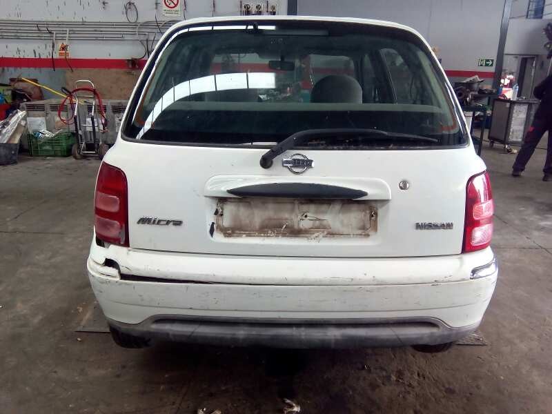 nissan micra (k11) del año 2001