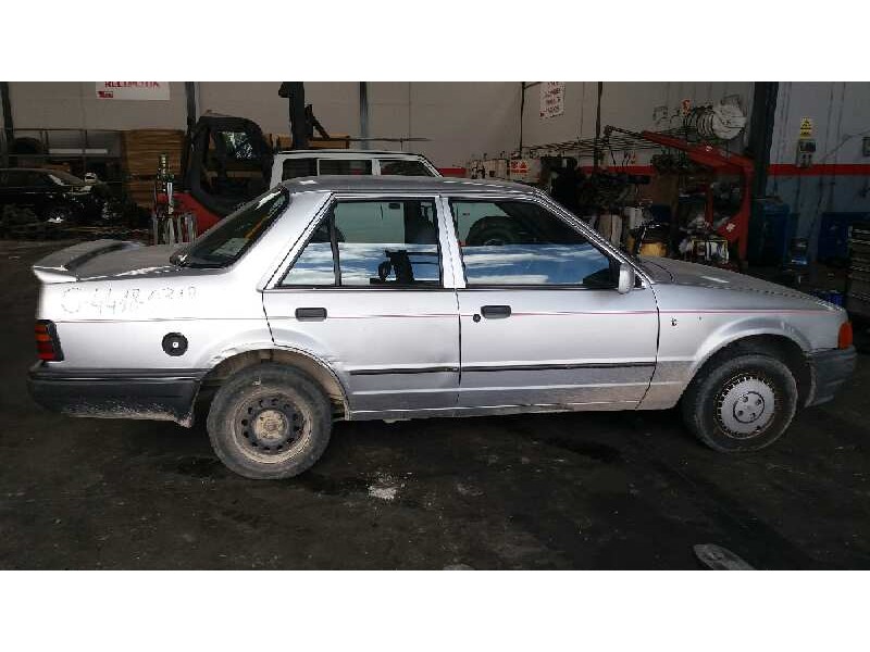 ford orion del año 1989