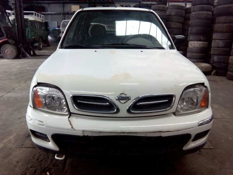 nissan micra (k11) del año 2001