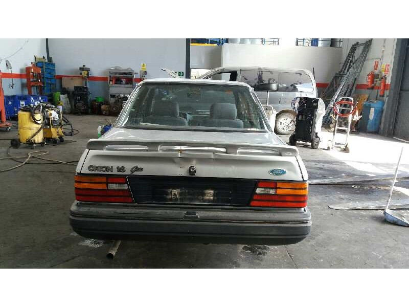 ford orion del año 1989