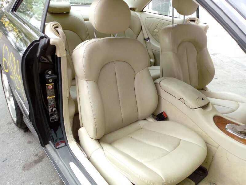 mercedes-benz clase clk (w209) coupe del año 2003