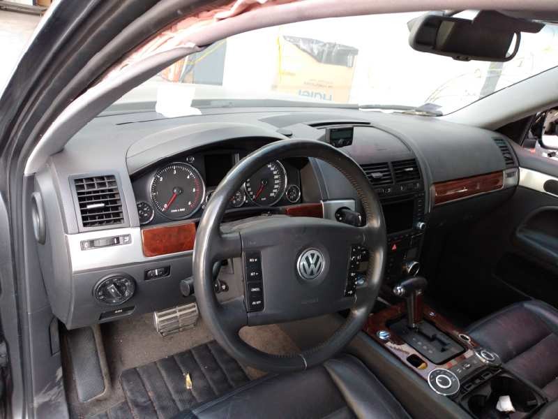 volkswagen touareg (7la) del año 2004