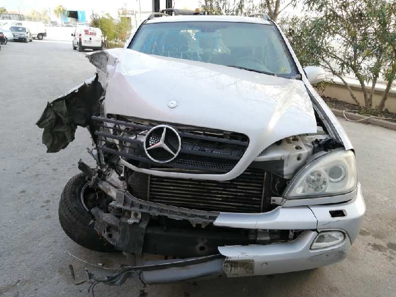 mercedes-benz clase m (w163) del año 1999