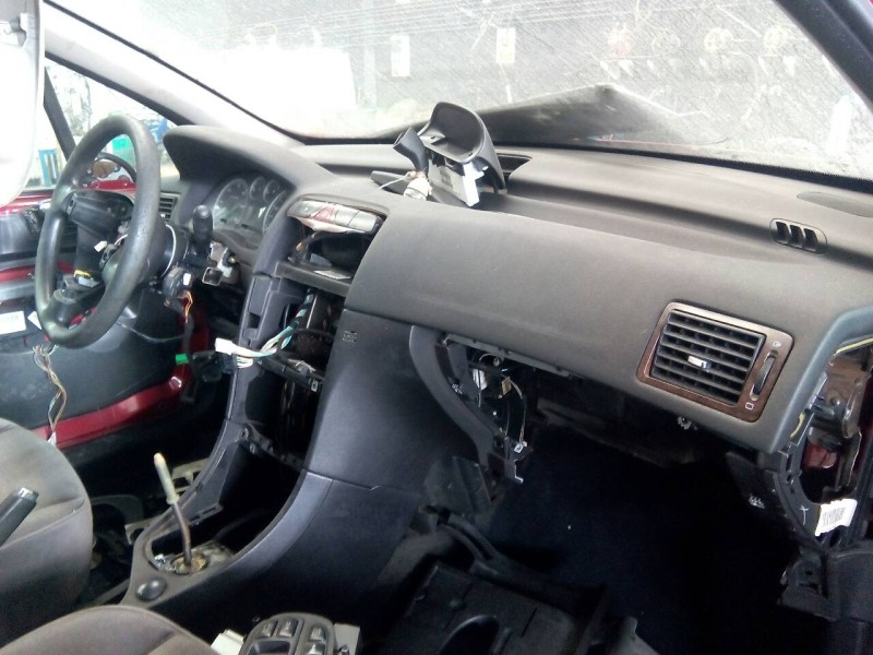 peugeot 307 (s1) del año 2004