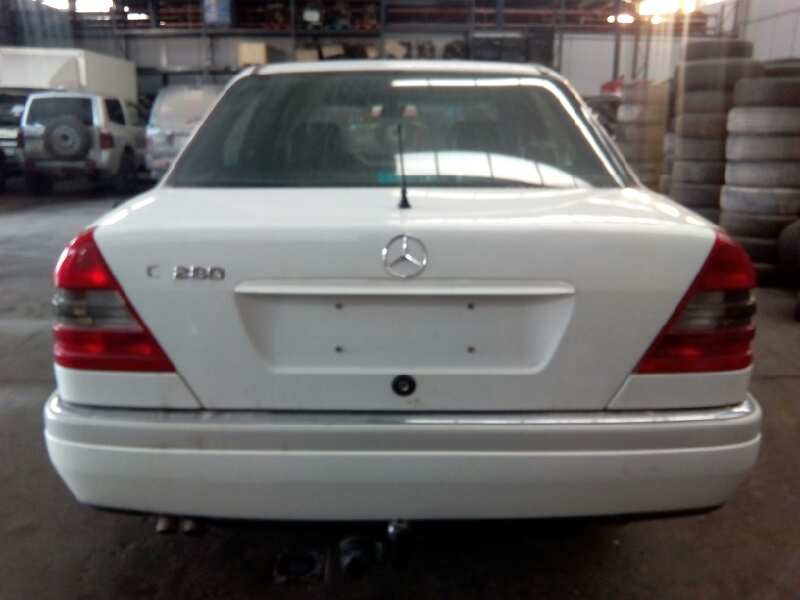 mercedes-benz clase c (w202) berlina del año 1994
