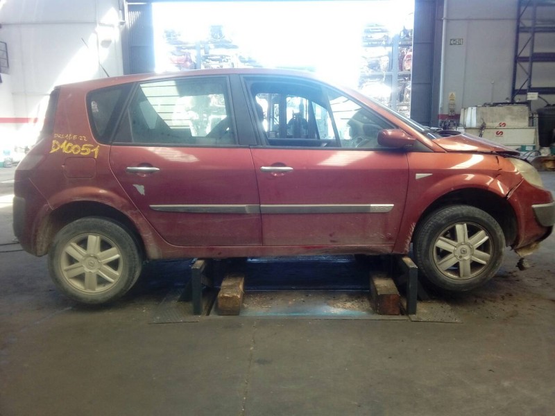renault scenic ii del año 2004
