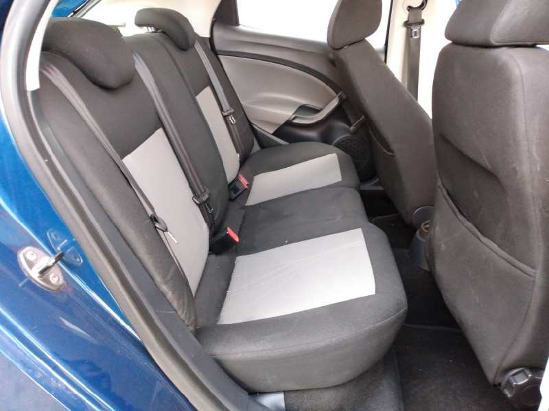 seat ibiza (6j5) del año 2013