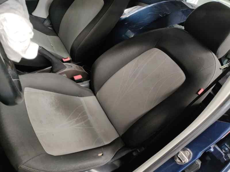 seat ibiza (6j5) del año 2013
