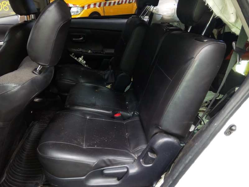 toyota prius+ del año 2015
