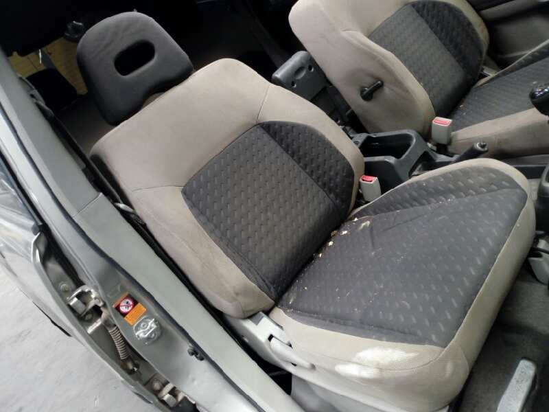 nissan x-trail (t30) del año 2004
