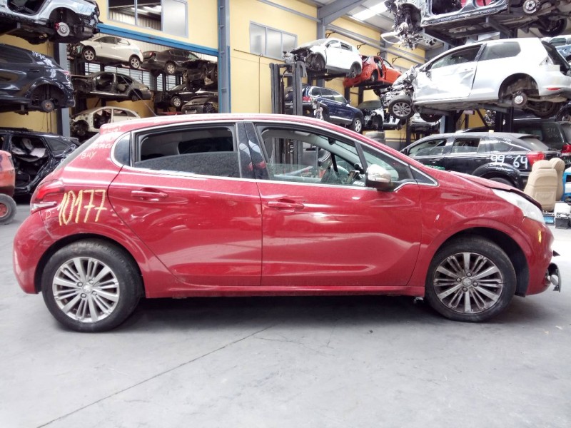 peugeot 208 del año 2017