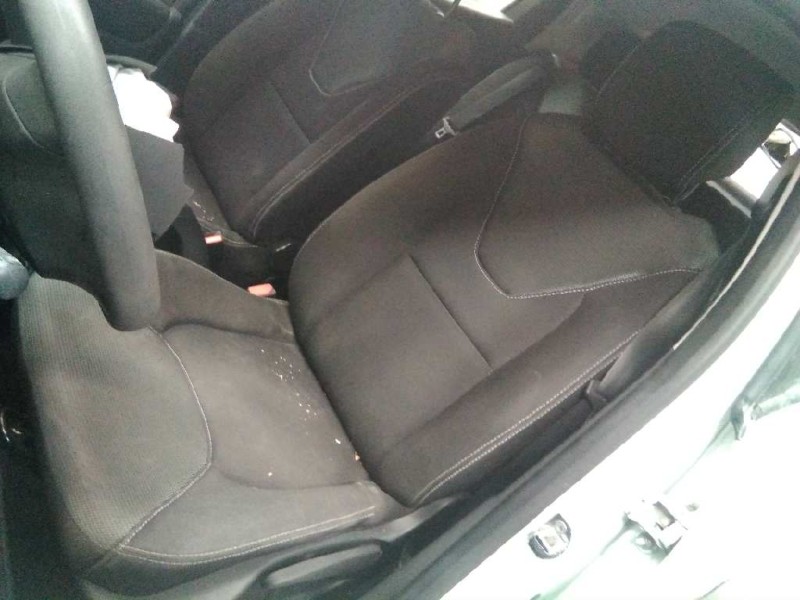 renault clio iv del año 2014
