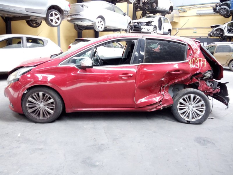 peugeot 208 del año 2017