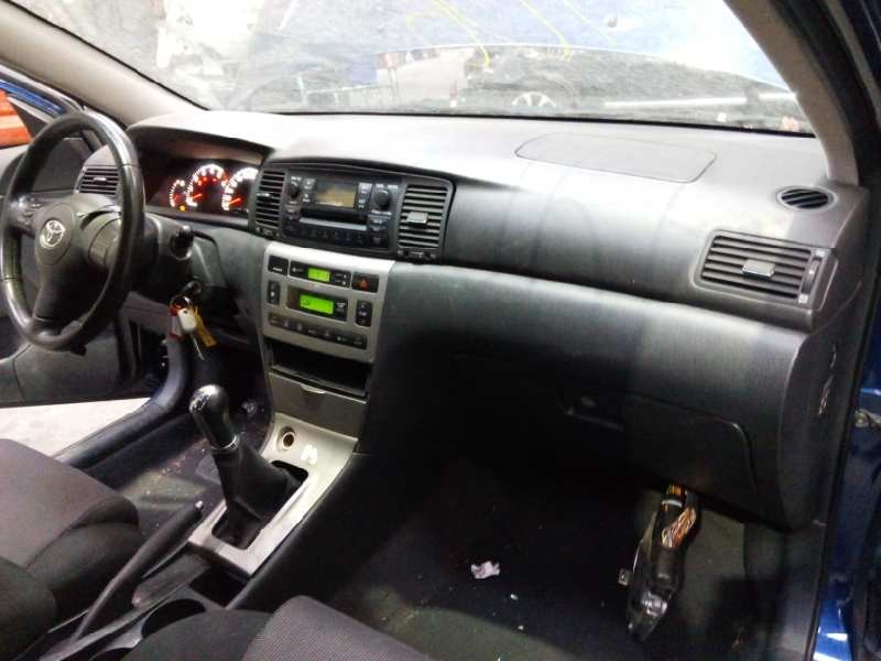 toyota corolla (e12) del año 2006