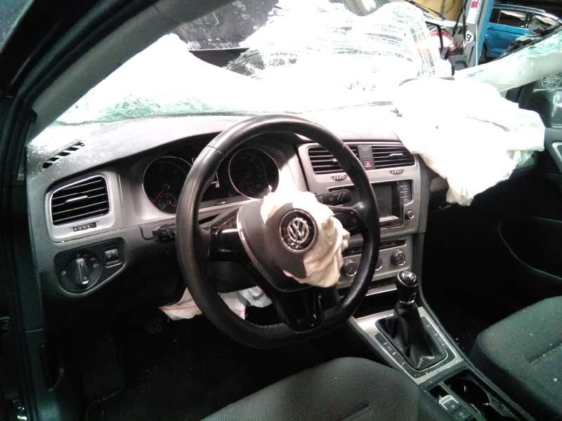 volkswagen golf vii lim. (5g1) del año 2014