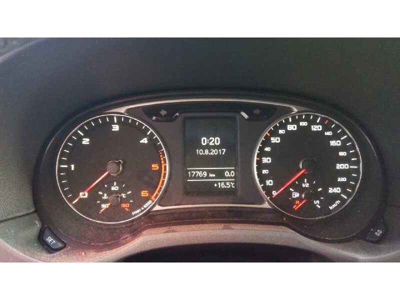 audi a1 sportback (8xf) del año 2016