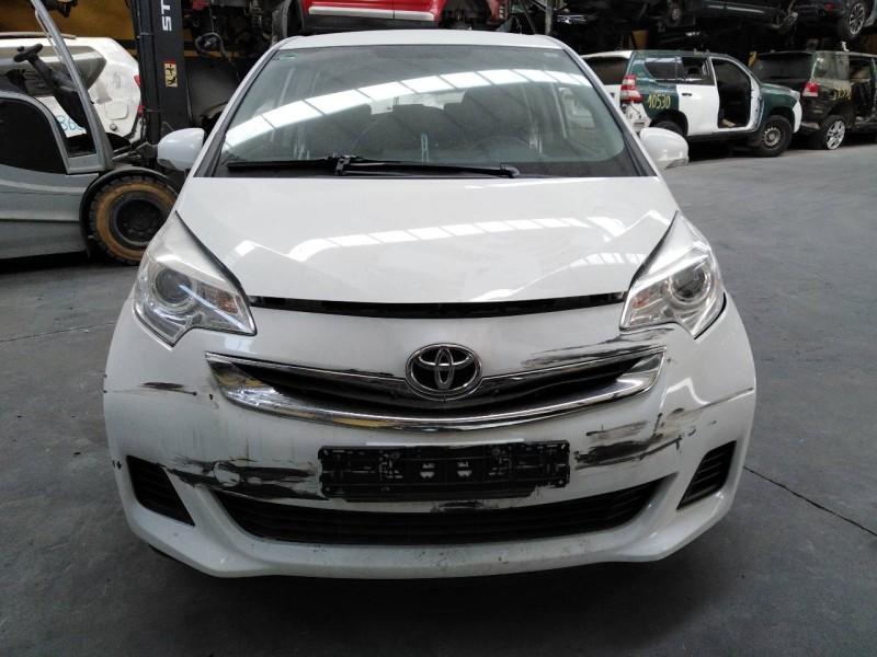 toyota verso-s del año 2018