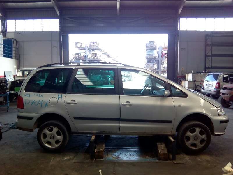seat alhambra (7v9) del año 2005