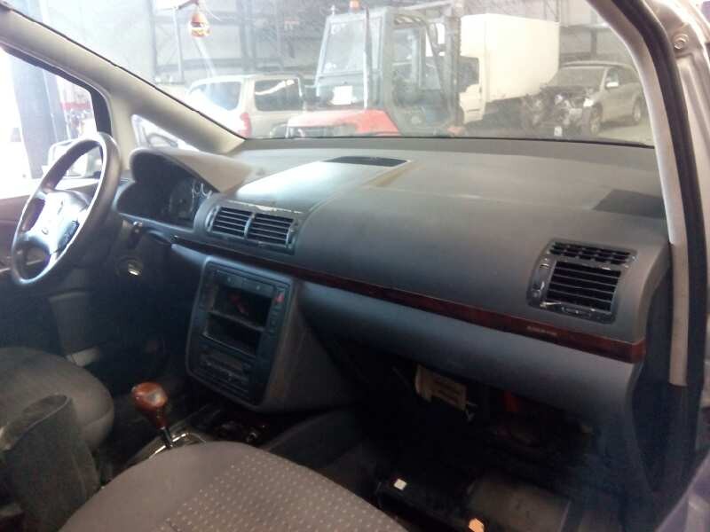 seat alhambra (7v9) del año 2005