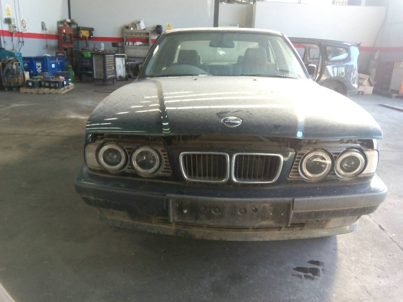 bmw serie 5 berlina (e34) del año 1994