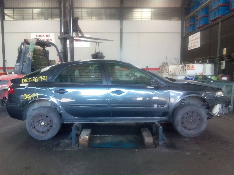 renault laguna ii (bg0) del año 2001