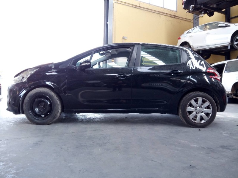 peugeot 208 del año 2014
