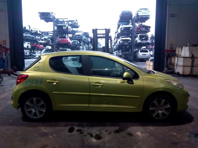 peugeot 207 del año 2006