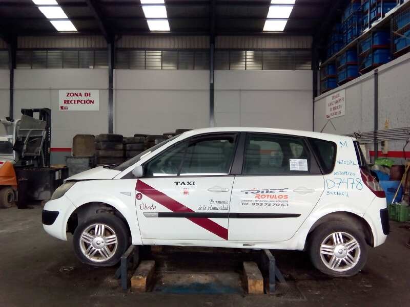 renault scenic ii del año 2003