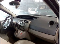 renault scenic ii del año 2003 2
