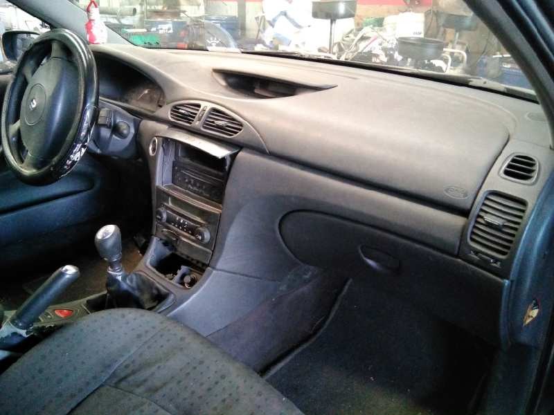 renault laguna ii (bg0) del año 2005