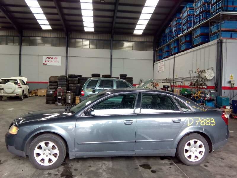 audi a4 berlina (8e) del año 2000
