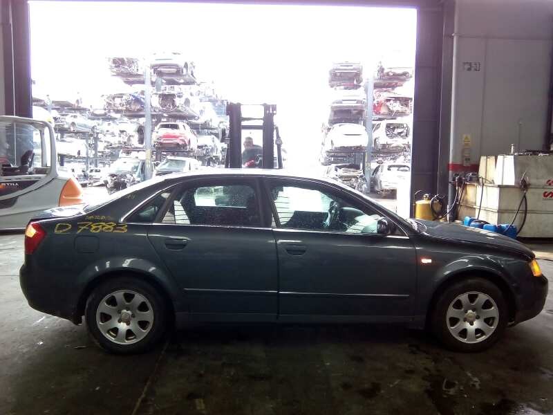 audi a4 berlina (8e) del año 2000
