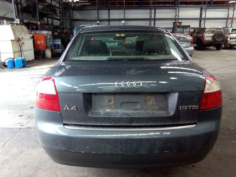 audi a4 berlina (8e) del año 2000